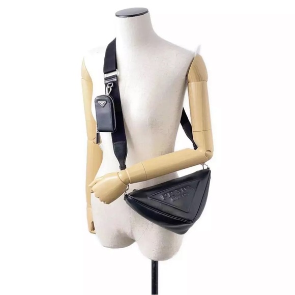 Prada Triangle Leather Shoulder Bag - Picture 4 of 16